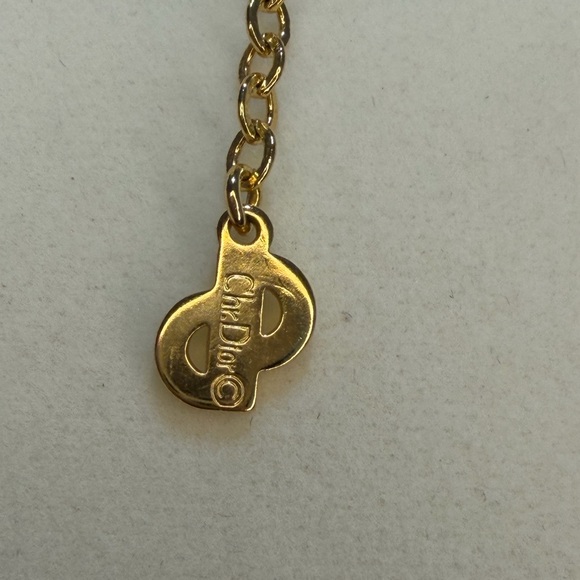 Dior Necklace Chair Pendant Motif - Picture 7 of 7